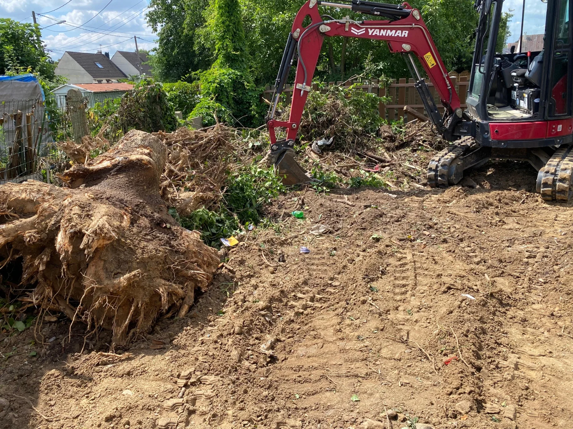 Terrain après débroussaillage